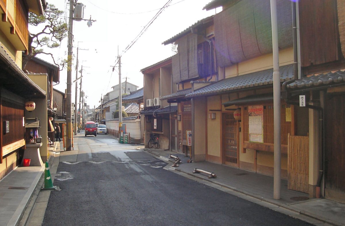 An empty machiya street in Kamishichiken, in Kyoto's Nishijin weaving quarter